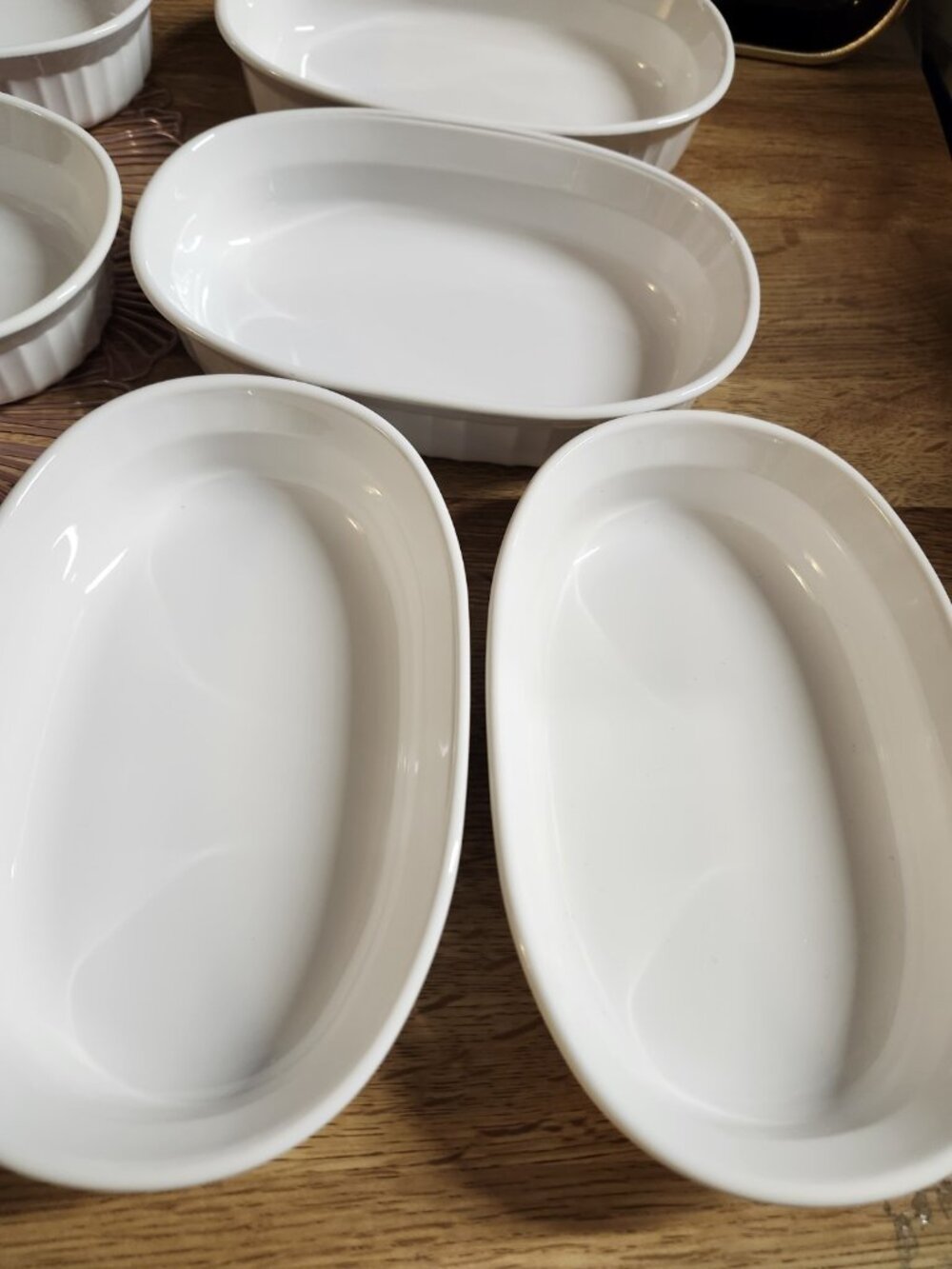 8- CorningWare F-15-B French White Oval Casserole Dishes 475 ml - Picture 5 of 8